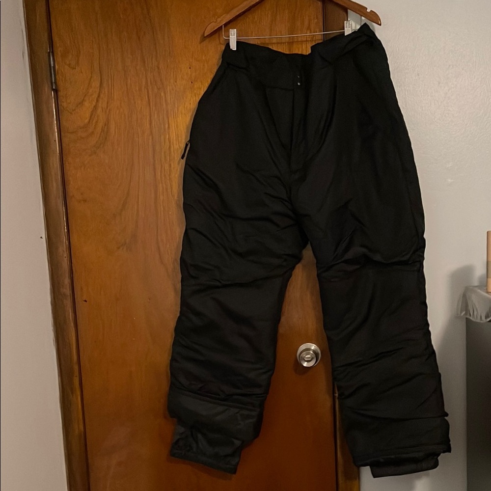 SNOWBORDING/SKYING All in Motion Black Pants XL